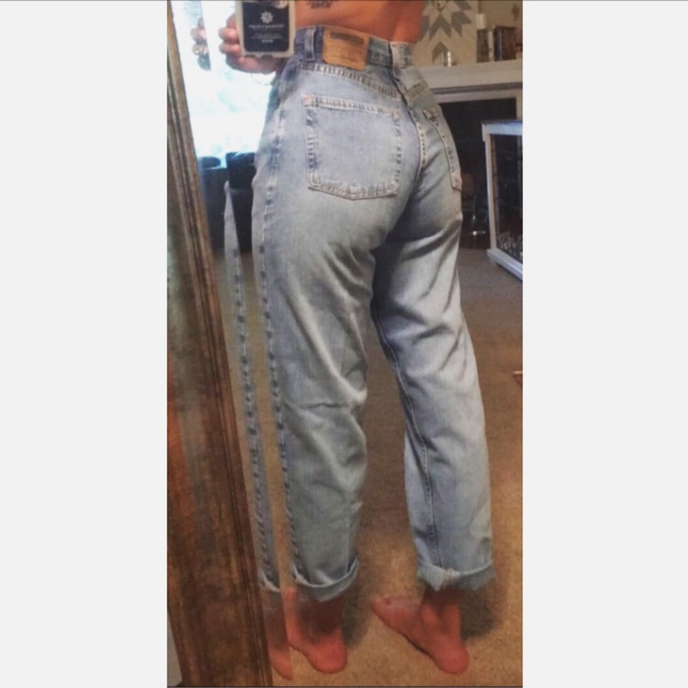 SOLD MERC! VINTAGE Eddie Bauer 90s Mom Jeans!