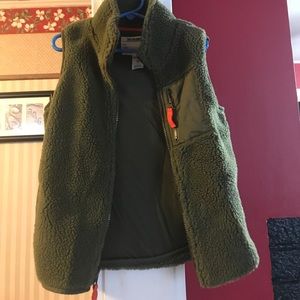 Kids fuzzy green vest