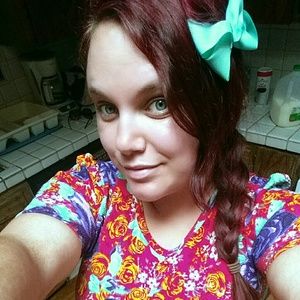 Meet your Posher, Ellie