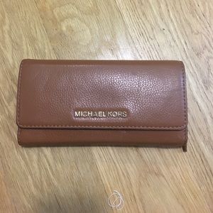 Michael Kors wallet