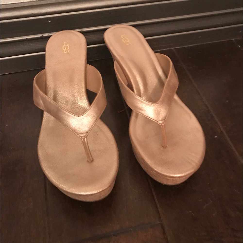 UGG Flip Flop Wedge