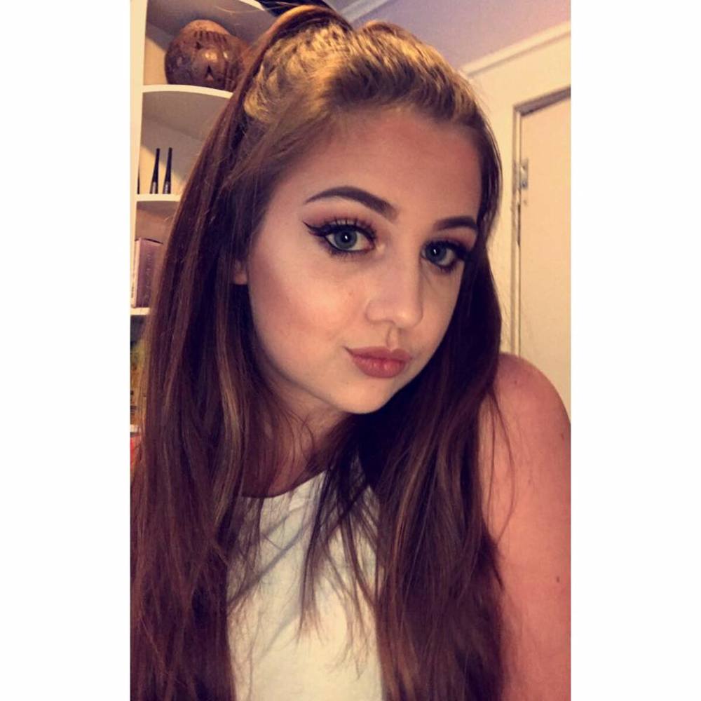 Meet your Posher, Ally