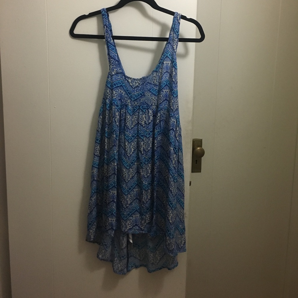 Dress with cross cross back