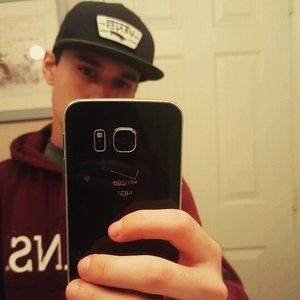 Meet your Posher, Alec