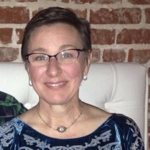 Meet your Posher, Suzanne