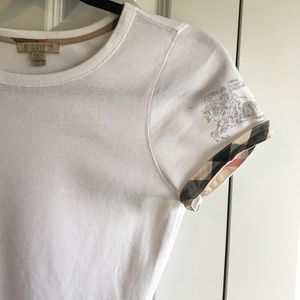 Burberry white t shirt