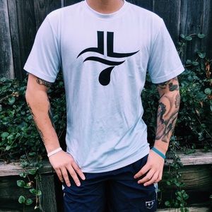 Adidas white tee in XL. (Not grey)