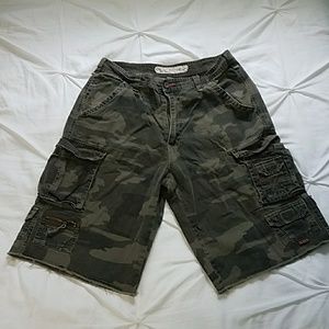 Plugg cargo shorts