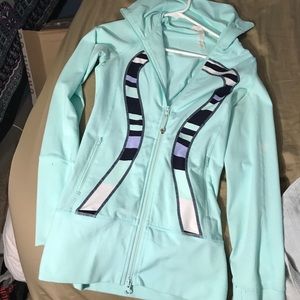 Lulu lemon jacket zip up size 2