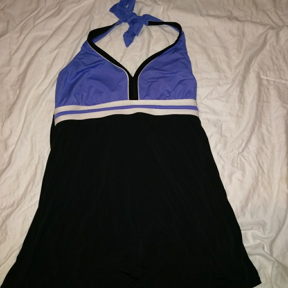 Woman's 1X Swimsuit