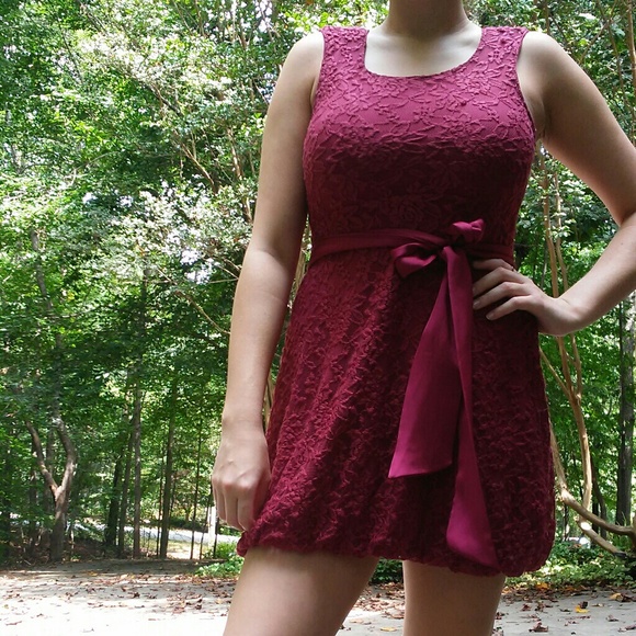*SOLD* Burgundy Lace Dress - Picture 1 of 5