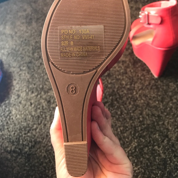 👠Red Wedges👠 - Picture 5 of 5