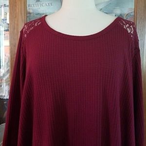 CUTE PLUS SIZE LONG SLEEVE TOP!!!