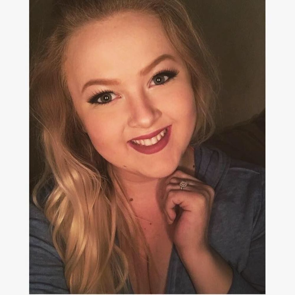 Meet your Posher, Kaylie