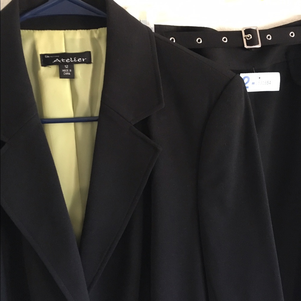 Atelier NWT skirt suit Gorgeous classy 12 business