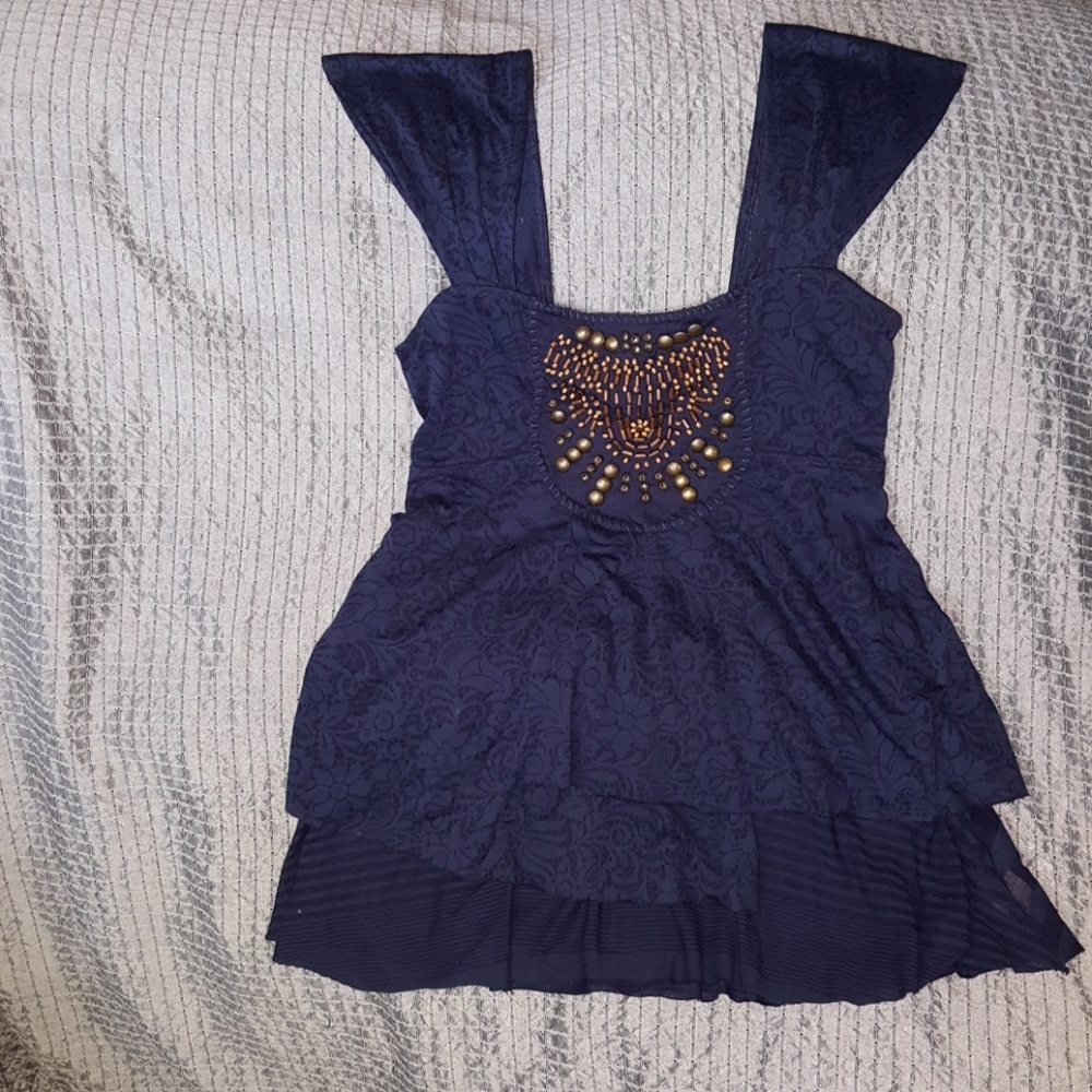 Free People (exclusive of decoration)