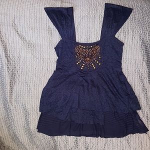 Free People (exclusive of decoration)