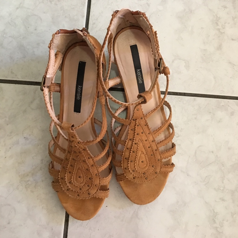 Pair of shoe brown color