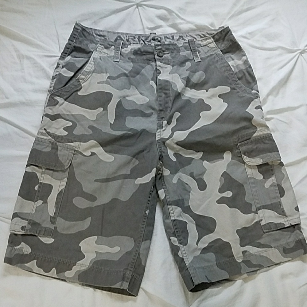 Arizona cargo shorts