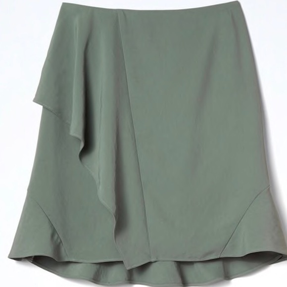HP! Banana Republic Green Flounce Skirt - Picture 3 of 3