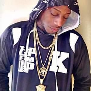 Meet your Posher, Julian