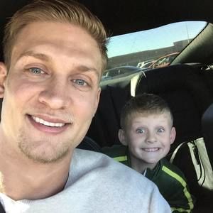 Meet your Posher, Evan