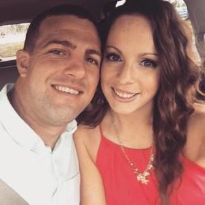 Meet your Posher, Lora