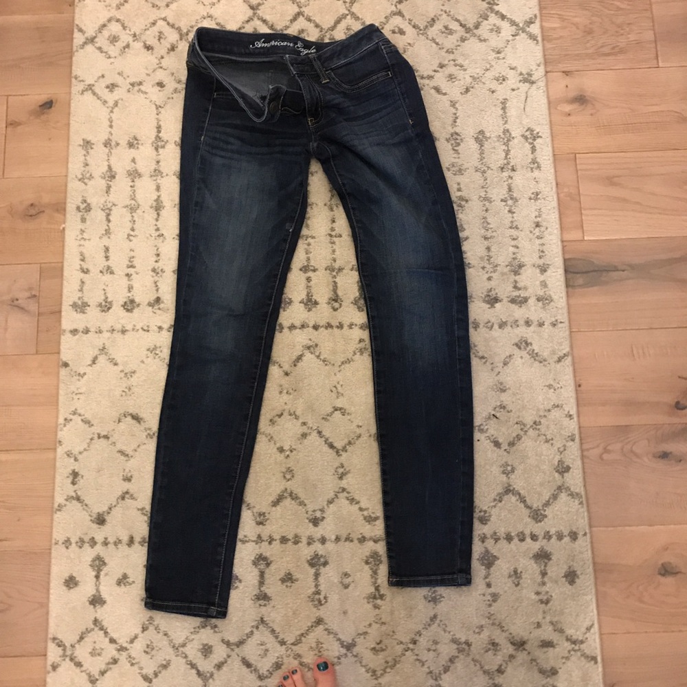 Blue jegging jeans