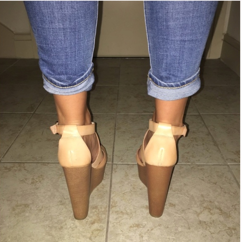 Nude Leather Platform Wedge Sandals - Picture 5 of 8