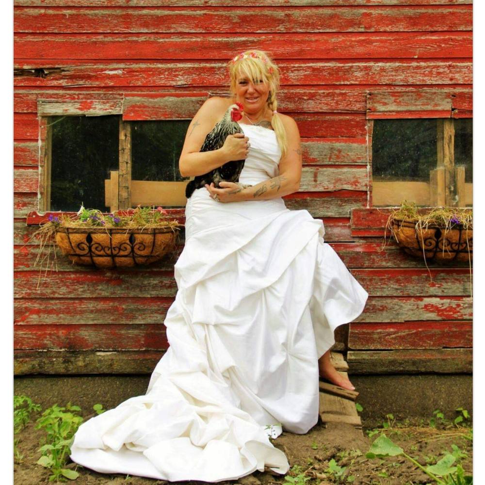 Meet your Posher, Theresa Marie