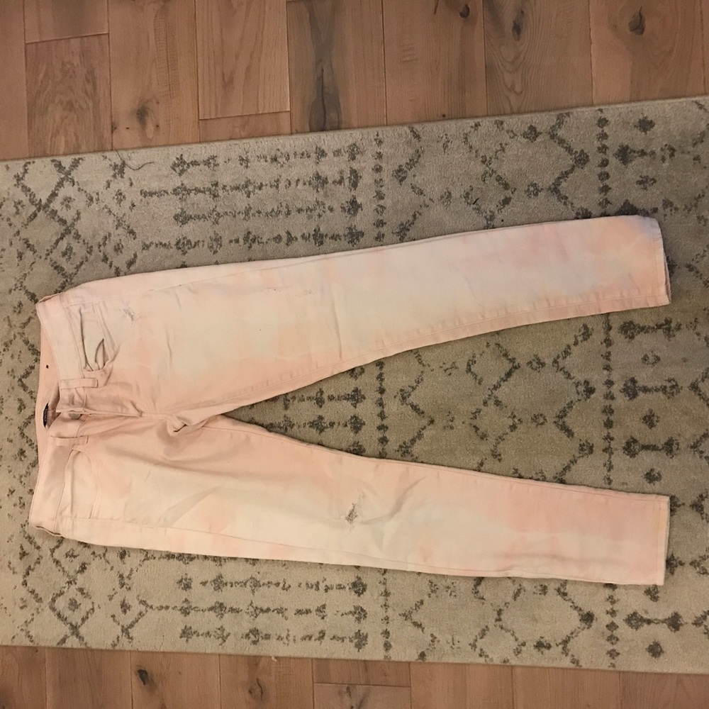 Peach light wash jeans skinny