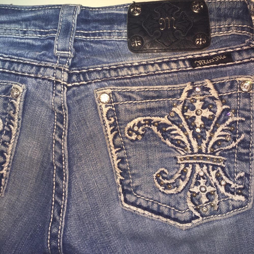 Jeans - Picture 3 of 3
