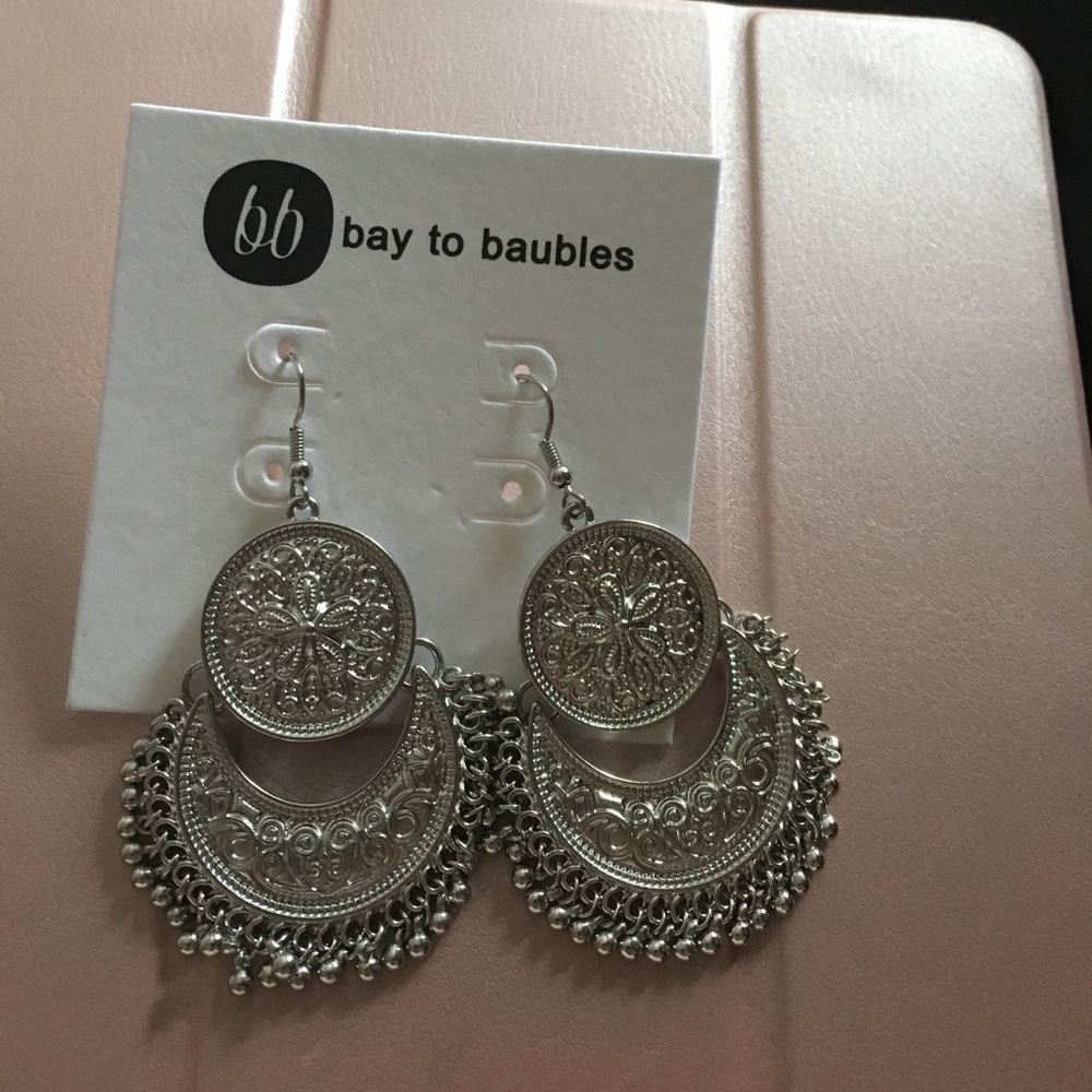 Dangling earrings