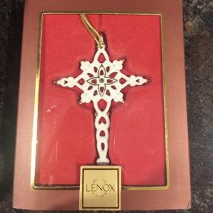 Brand New Lenox Star of Bethlehem Ornament