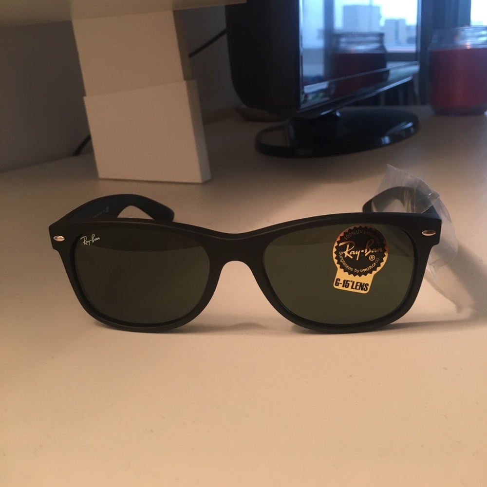 Brand New Ray-ban new Wayfarer