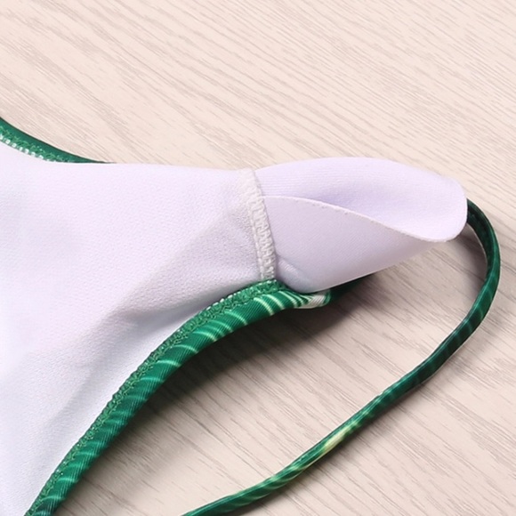 Tropical print one piece bathing suit - Picture 4 of 4