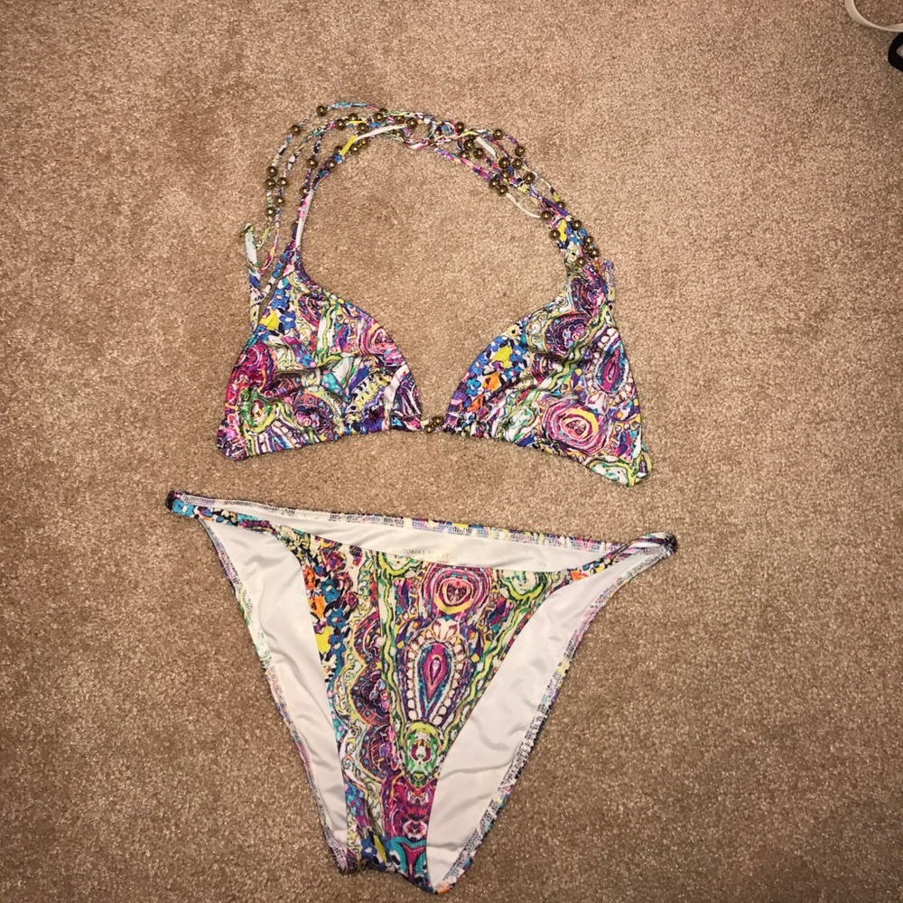 Multicolored bathing suit set