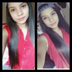 Meet your Posher, Roxana