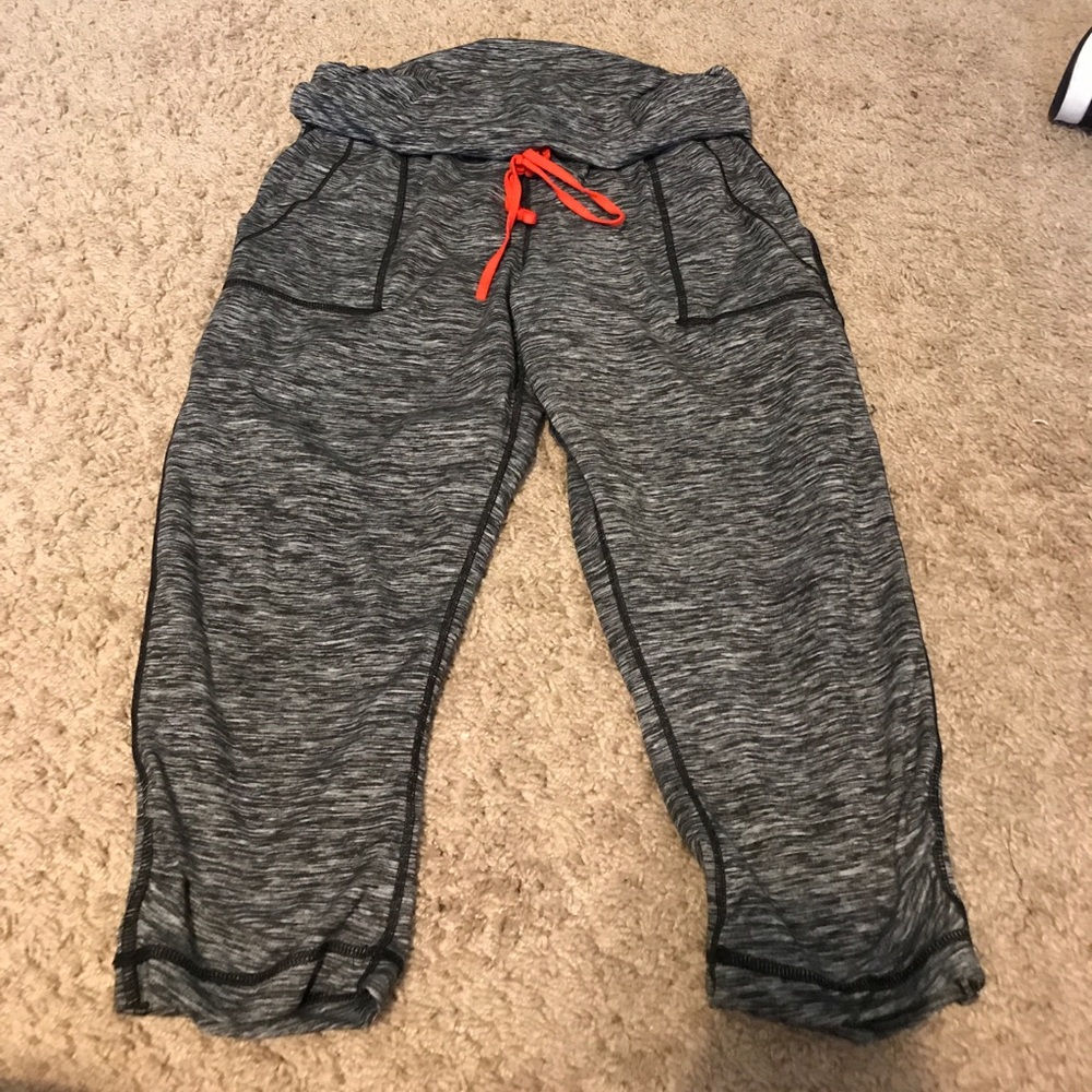 VMMA yoga pants