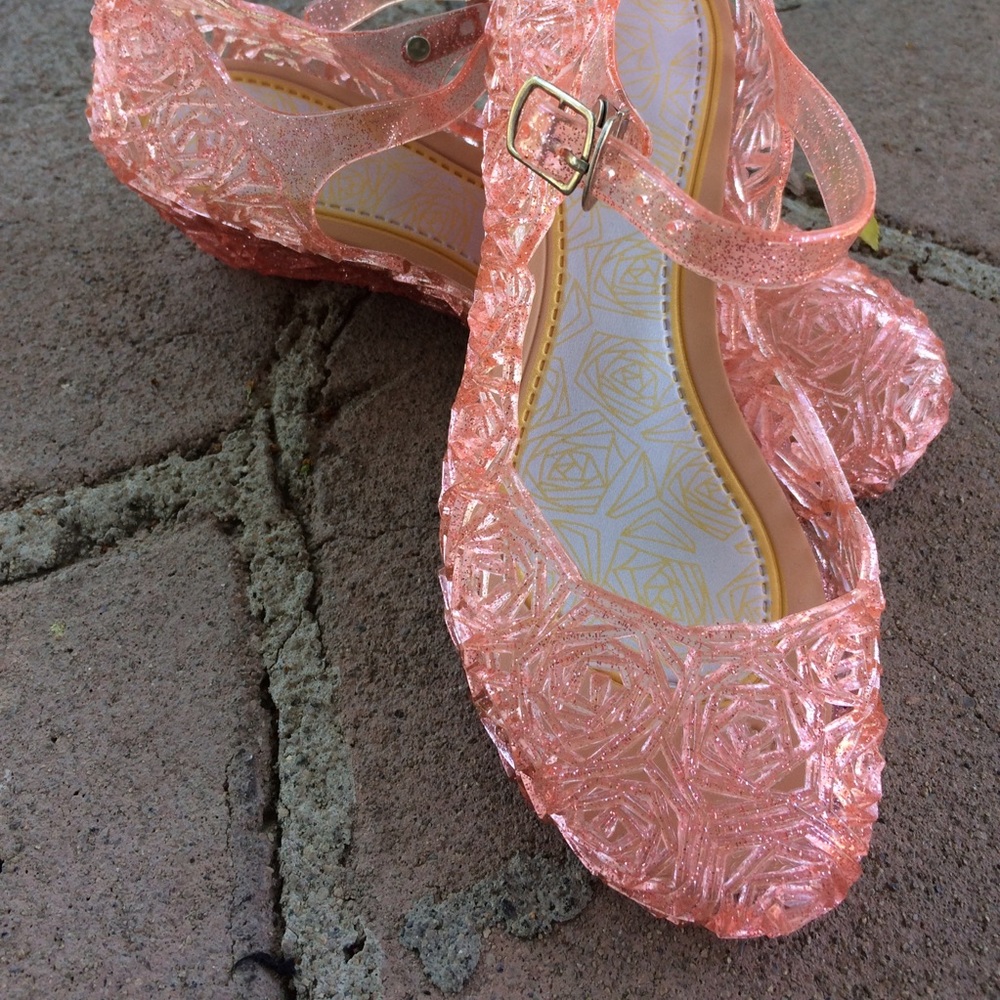 Jelly wedges for toddler