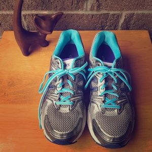 Asics GT-1000 silver/blue/purple running shoes 8.5