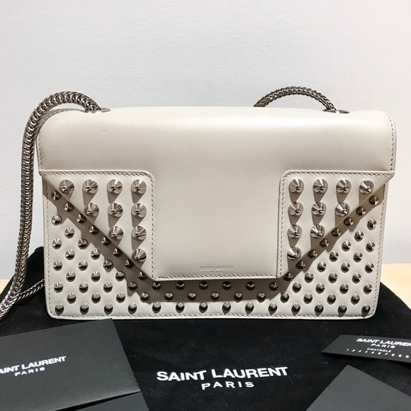 Authentic Yves Saint Laurent Betty Studded bag - Picture 4 of 8