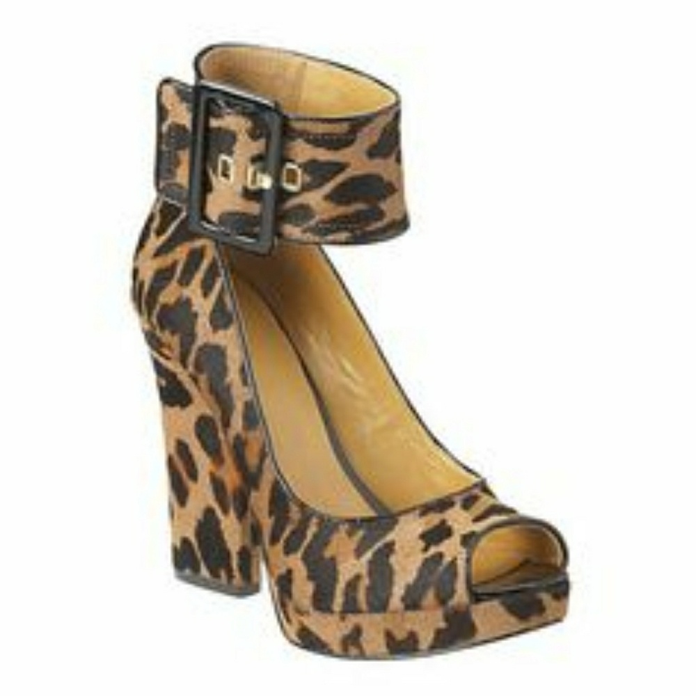 Ivorie by Nine West Anima Print Peep Toe Platforms
