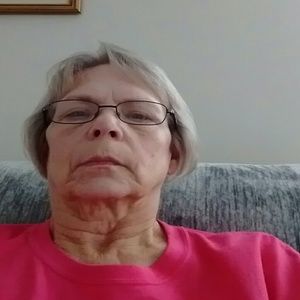 Meet your Posher, Pam