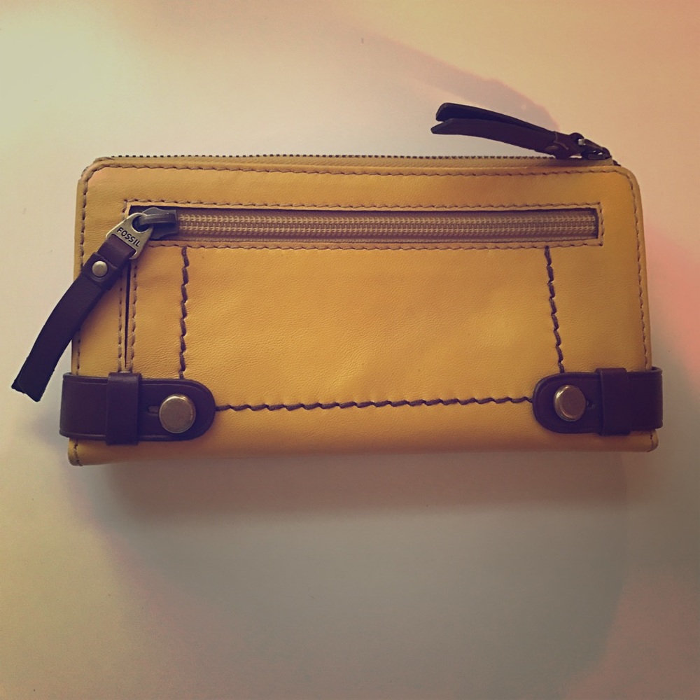 Fossil wallet !!MAKE OFFER!!