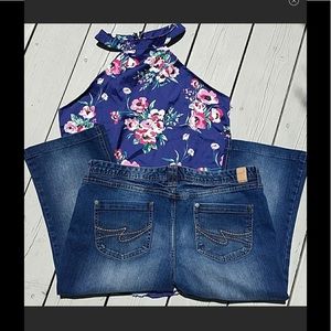 Maurice's denim capris