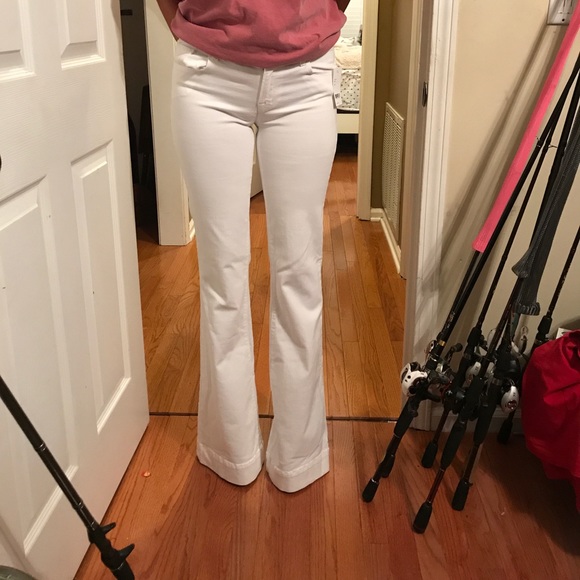 J brand white bell bottom jeans size 27 - Picture 6 of 7