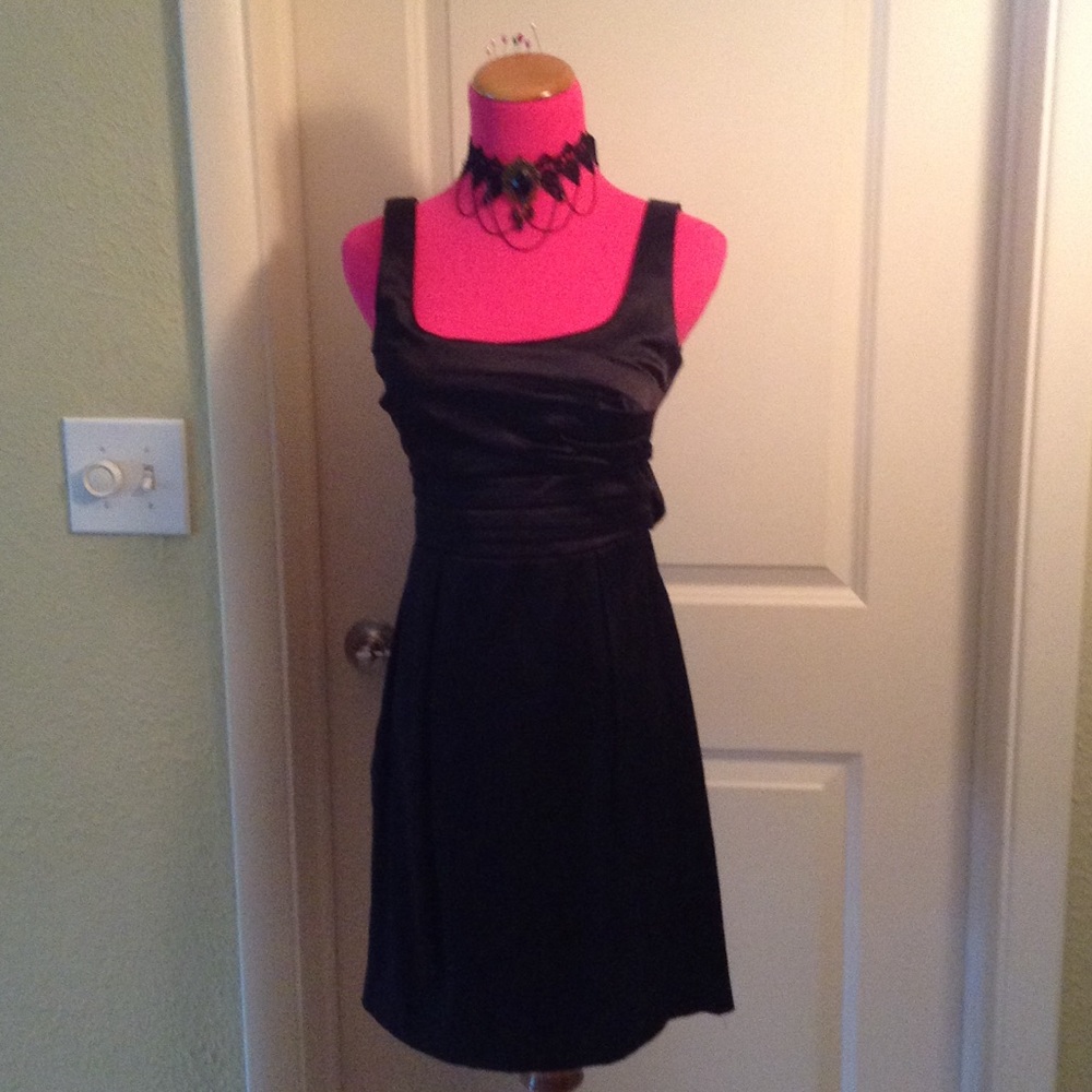 Black dress by papaya