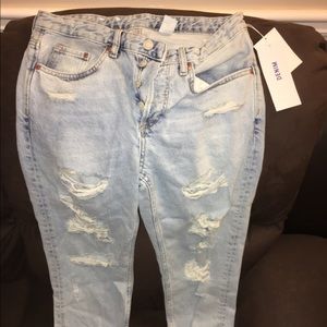 Distressed light washed HM skinny jeans