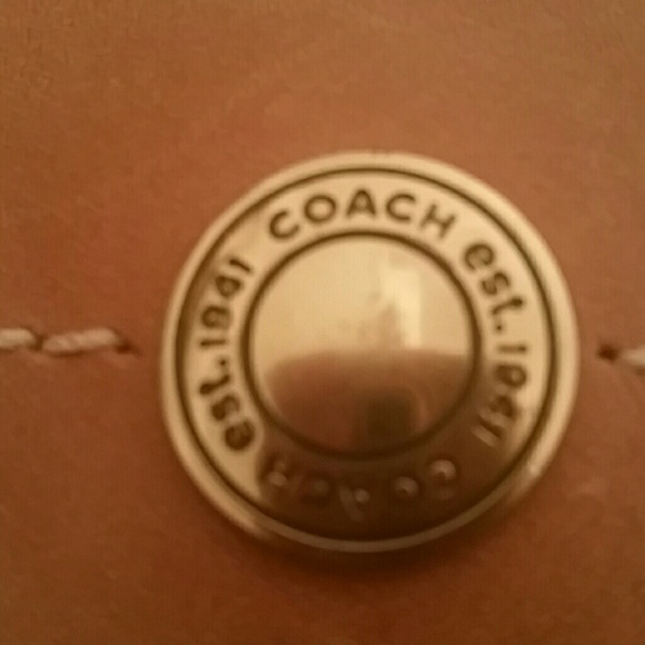 AUTHENTIC leather Coach bag - Picture 2 of 4